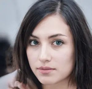  - Jhon K., Ohio, USA,  in a bright professional headshot.- review3