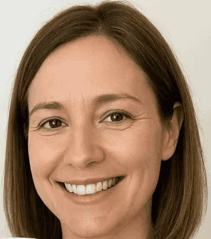 Sarah M., USA, smiling brightly in a friendly professional headshot.- review 2